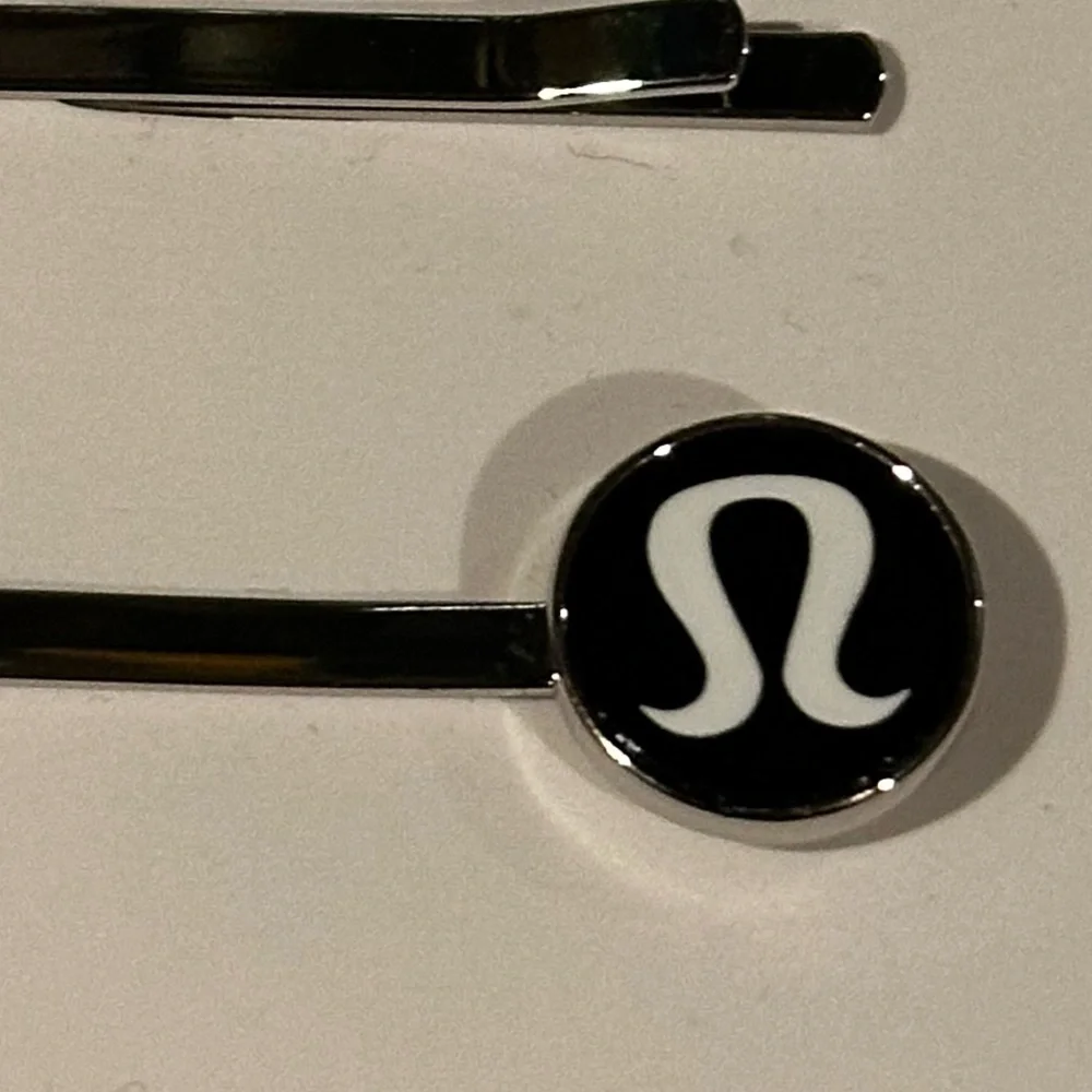 LULULEMON women’s Logo Bobby Pins 2 Pack